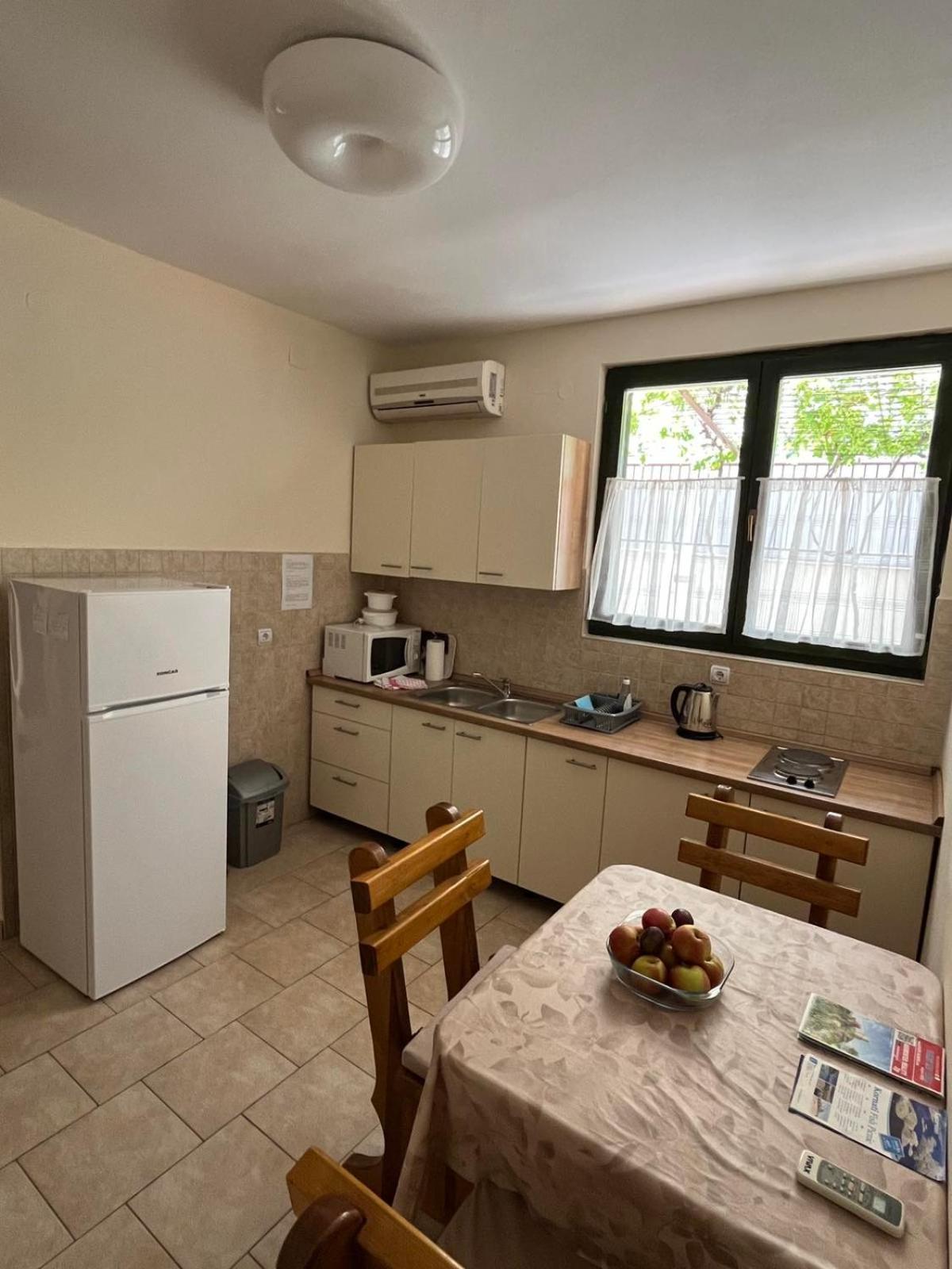 Apartment Lavanda Starigrad Paklenica Exterior foto