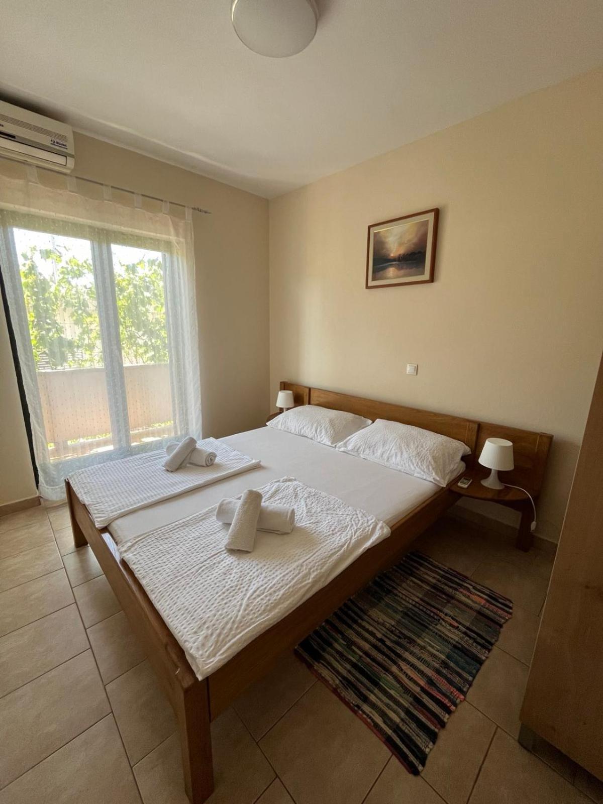 Apartment Lavanda Starigrad Paklenica Exterior foto