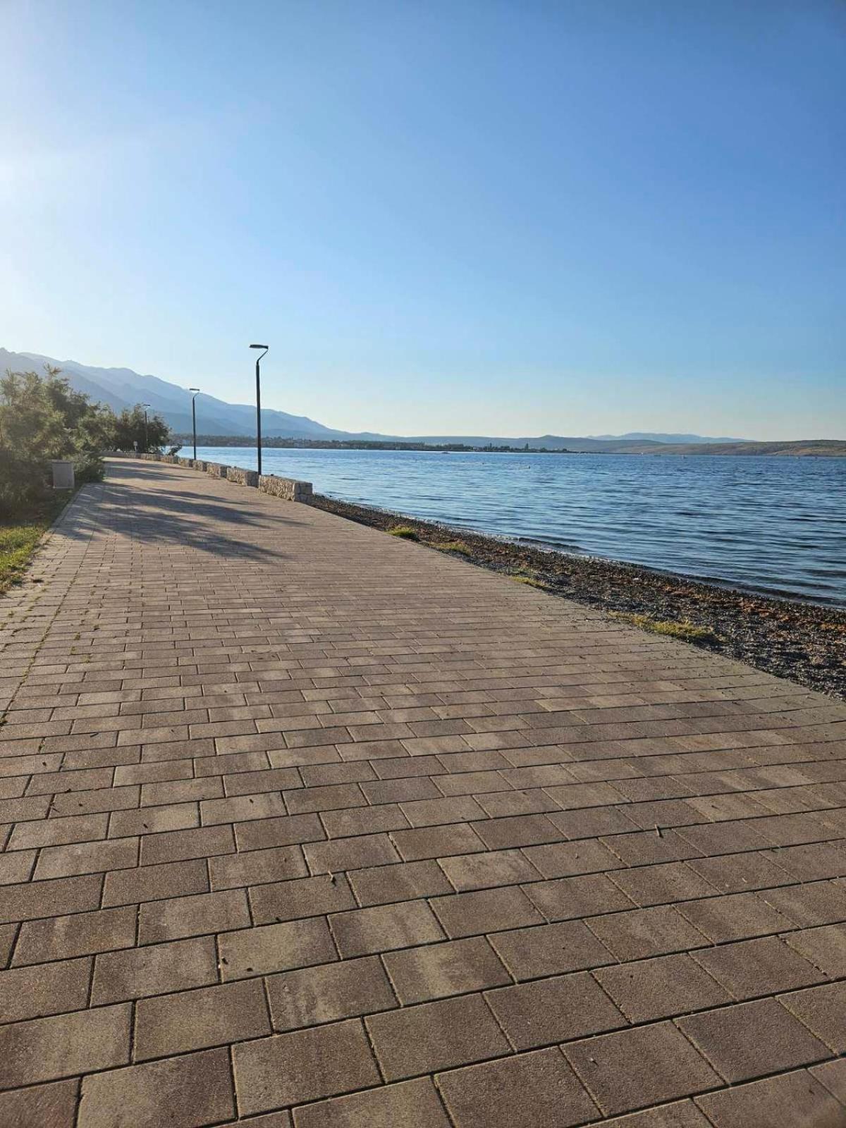 Apartment Lavanda Starigrad Paklenica Exterior foto