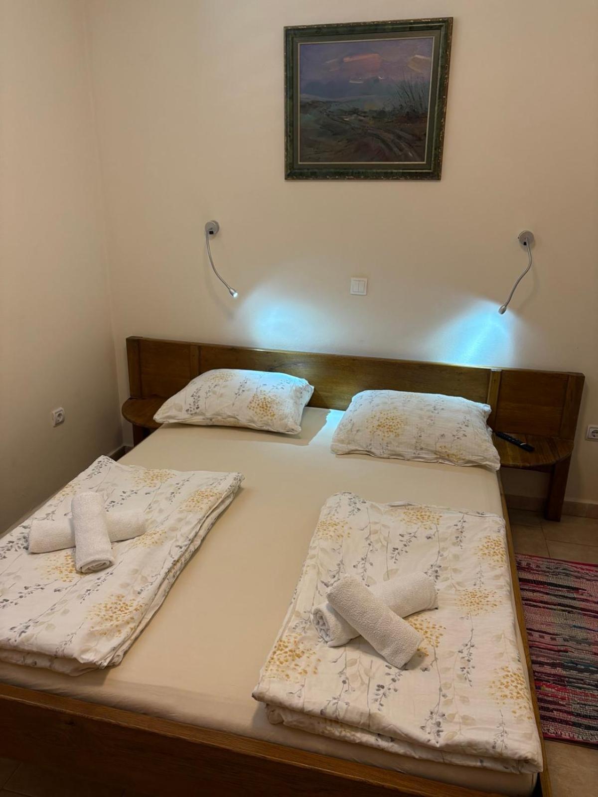 Apartment Lavanda Starigrad Paklenica Exterior foto