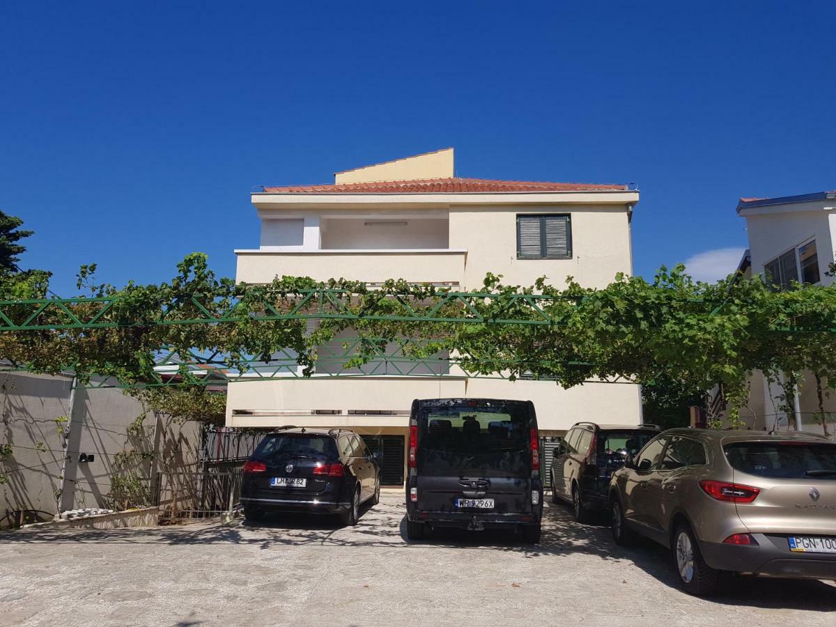 Apartment Lavanda Starigrad Paklenica Exterior foto